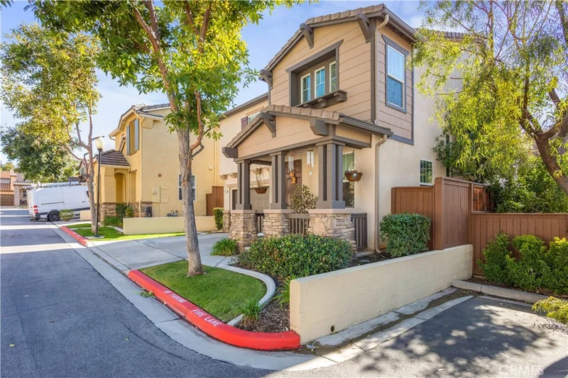 457 Sonora Circle, Redlands, CA 92373