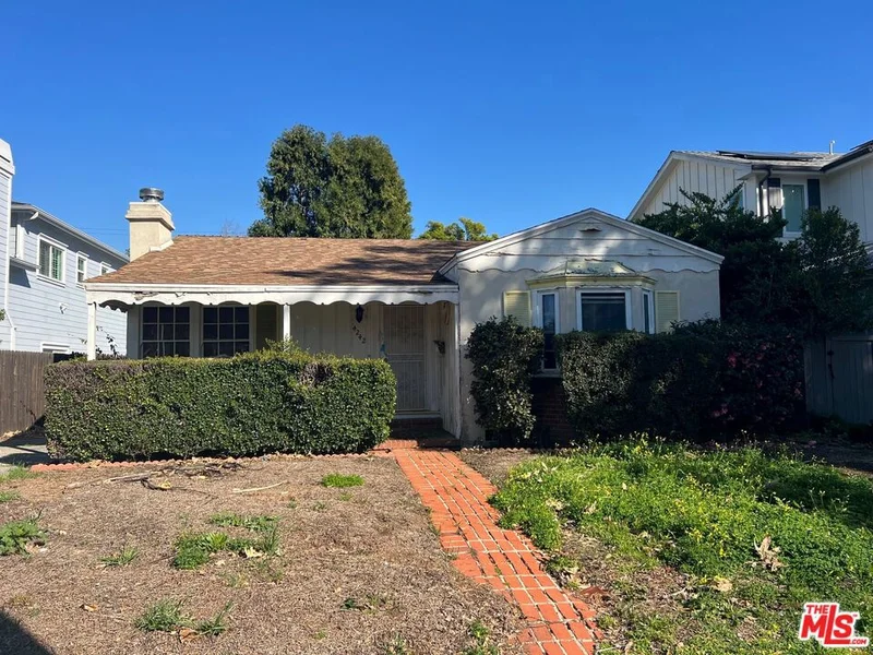 4242 Shadyglade, Studio City, CA 91604