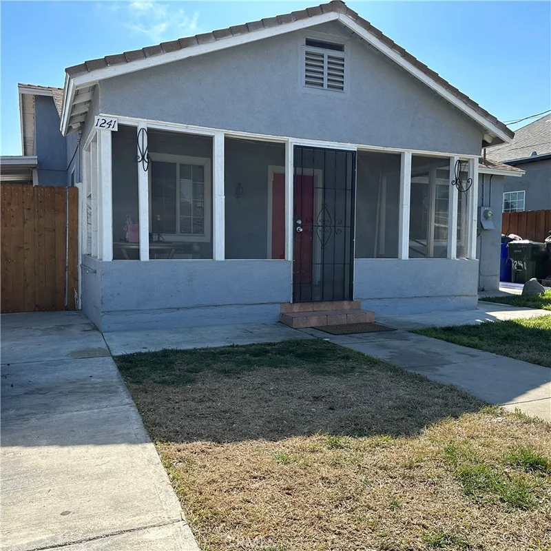 1241 Belleview, San Bernardino, CA 92410