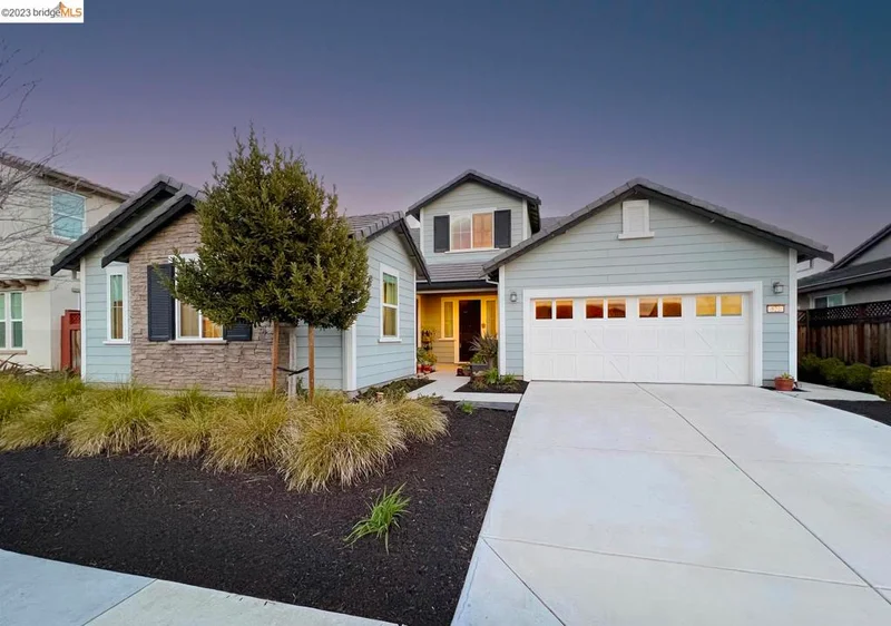 522 Mandevilla Dr, Brentwood, CA 94513