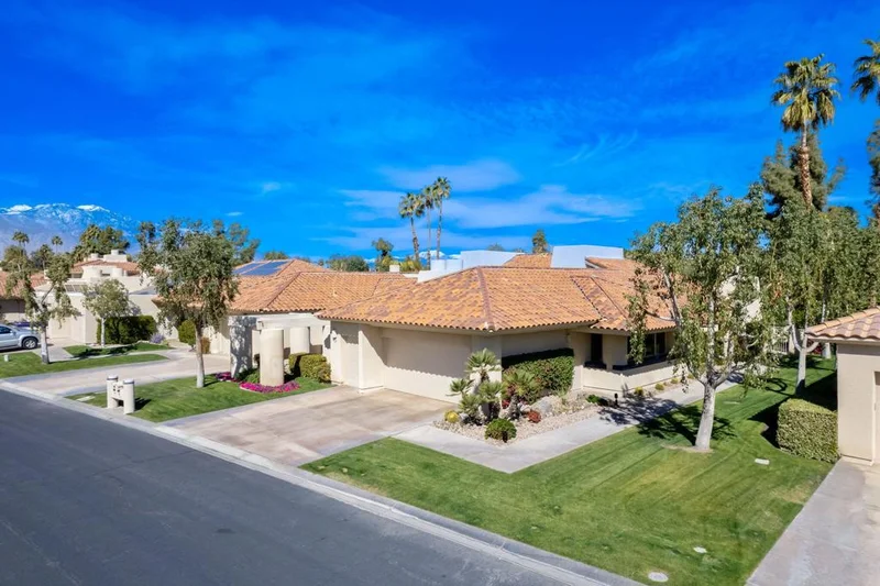 186 Kavenish Drive, Rancho Mirage, CA 92270