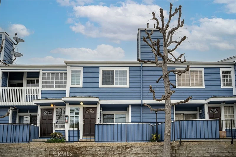 105 Spring #C, Long Beach, CA 90806