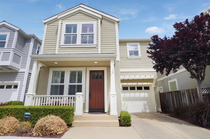 102 Creekside Village, Los Gatos, CA 95032