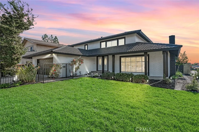 25572 Vesuvia, Mission Viejo, CA 92691