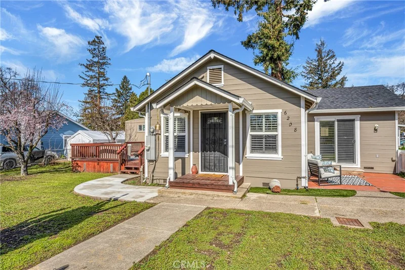 6208 5th, Lucerne, CA 95458