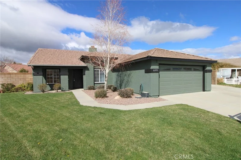 6202 Treehaven, Lancaster, CA 93536