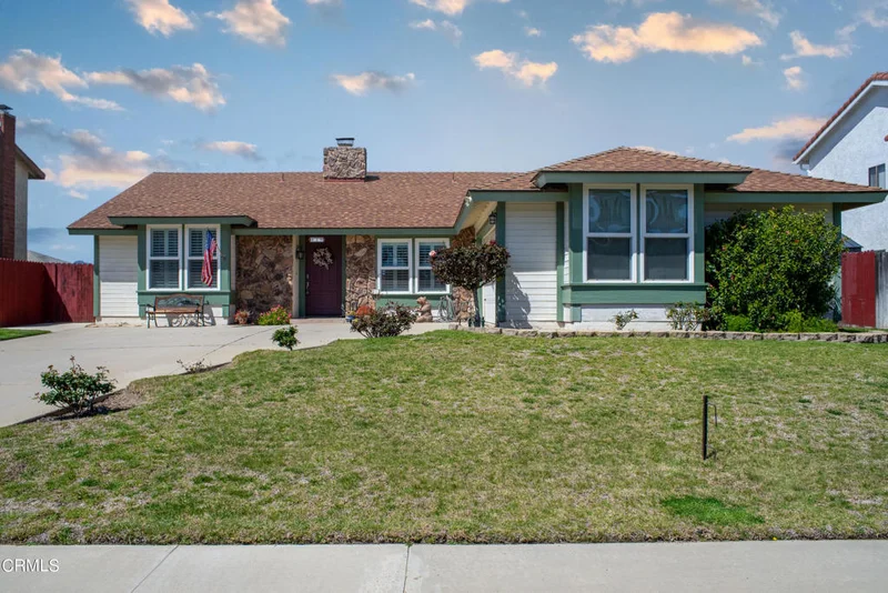 429 Fallen Leaf, Camarillo, CA 93012