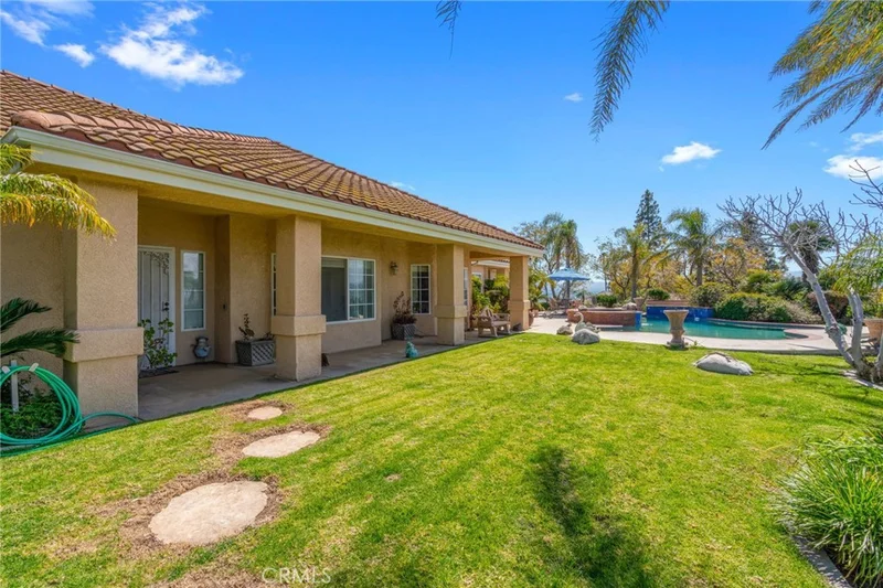 8531 Yearling Way, Jurupa Valley, CA 92509