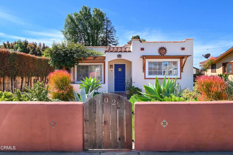 102 Barry, Ventura, CA 93001