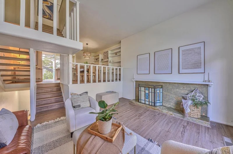 52 La Playa St, Monterey, CA 93940