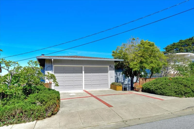 620 42nd Avenue, San Mateo, CA 94403