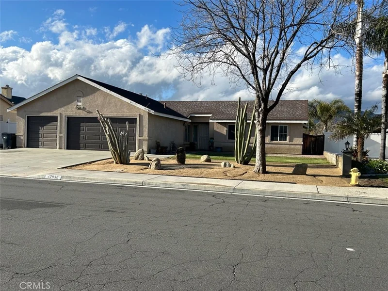 42930 Berkley Avenue, Hemet, CA 92544
