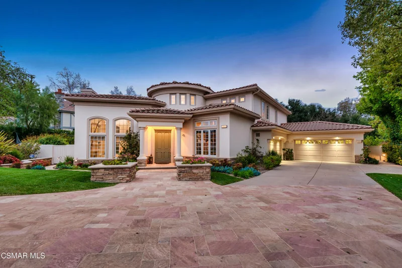4164 Oak Pl Drive, Westlake Village, CA 91362