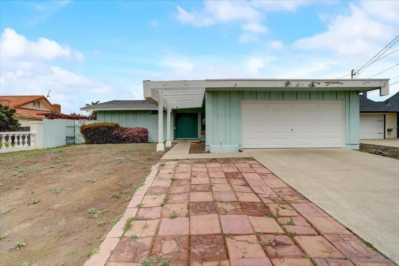 5606 Chandler, San Diego, CA 92117