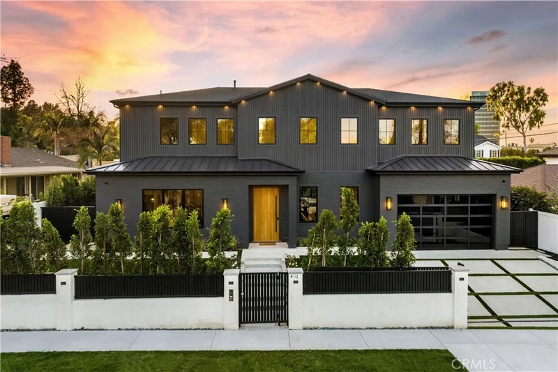 4541 Dempsey Avenue, Encino, CA 91436