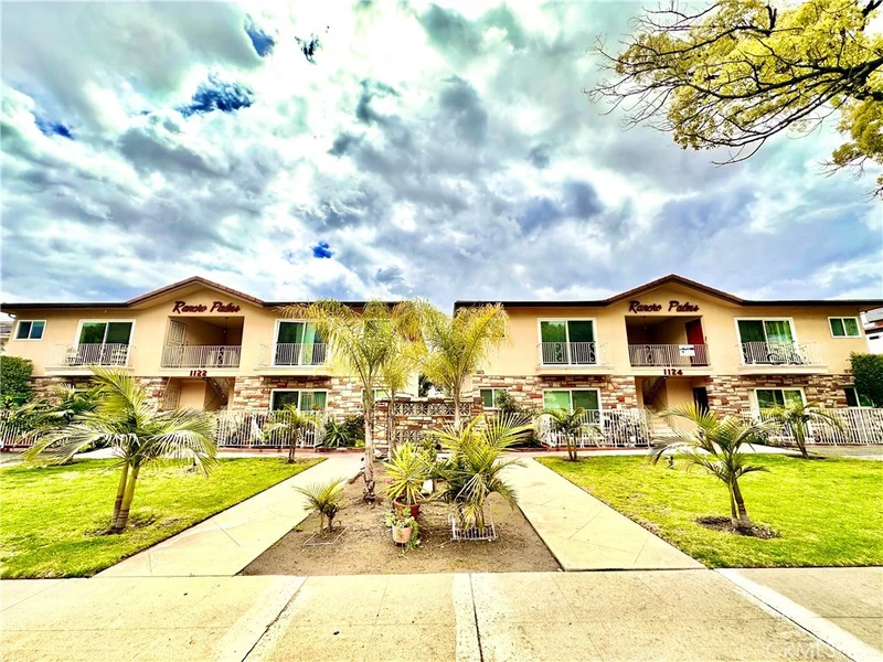 1124 W Huntington Drive 10, Arcadia, CA 91007