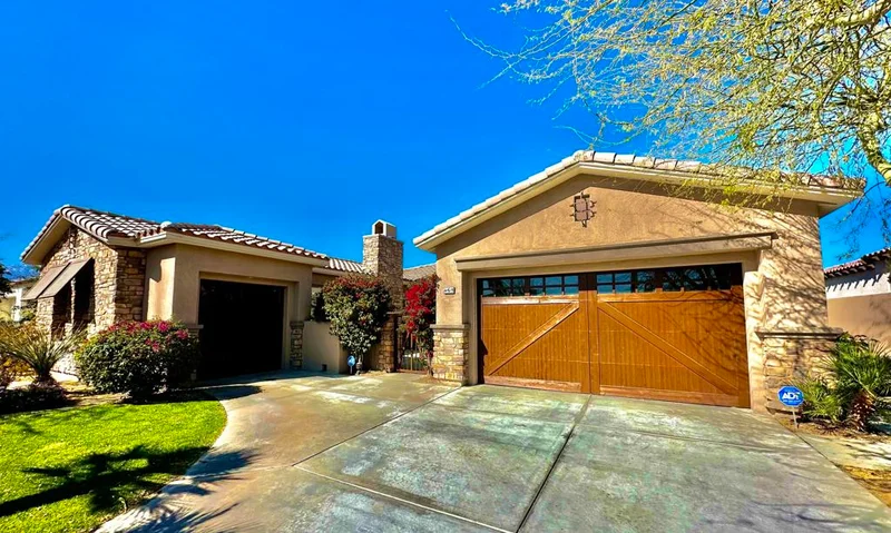 41615 Via Aregio, Palm Desert, CA 92260