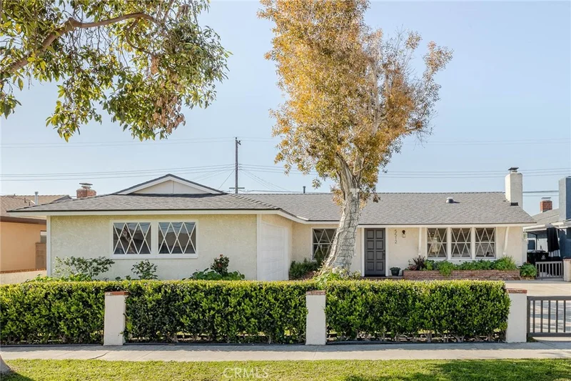 5512 Santa Monica Avenue, Garden Grove, CA 92845