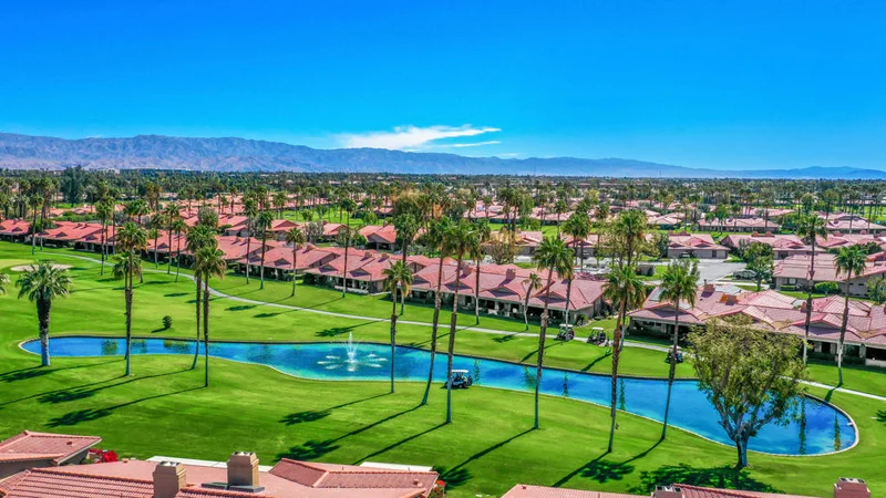 30 Maximo, Palm Desert, CA 92260