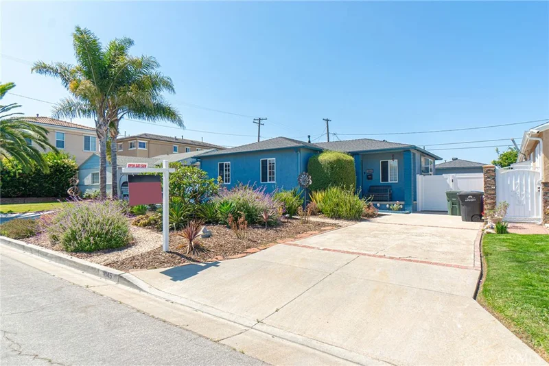 1045 227th, Torrance, CA 90502