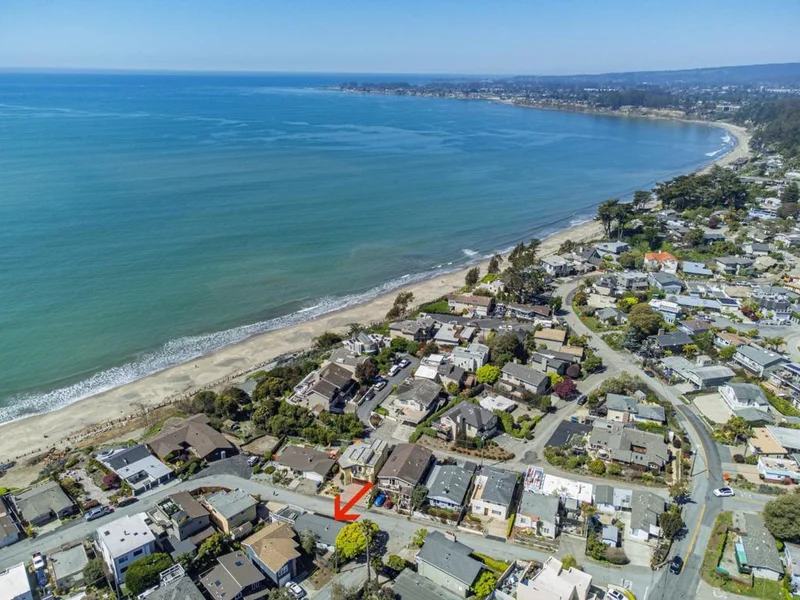 421 Park, Aptos, CA 95003
