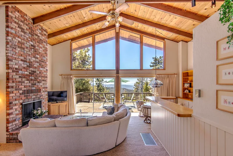 25310 Cree, Idyllwild, CA 92549