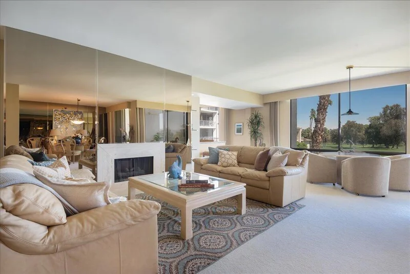 910 Island #309, Rancho Mirage, CA 92270