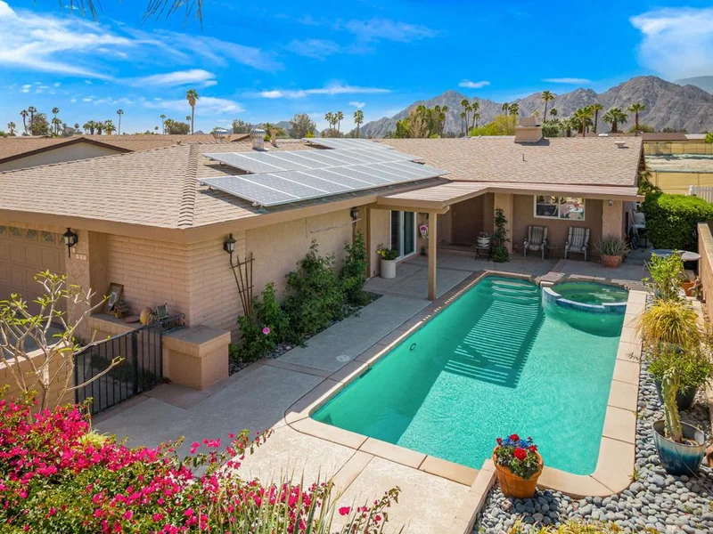 76843 Oklahoma, Palm Desert, CA 92211