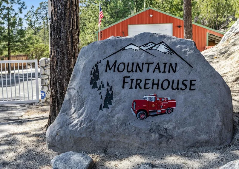 54610 Jameson, Idyllwild, CA 92549