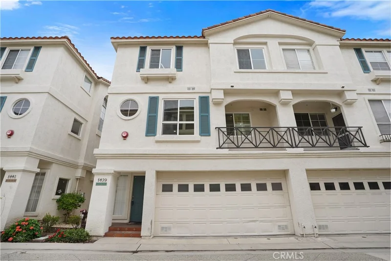 5439 Marine, Hawthorne, CA 90260