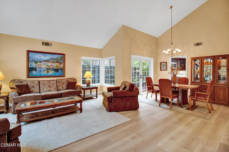 2247 Green Oak, Thousand Oaks, CA 91362
