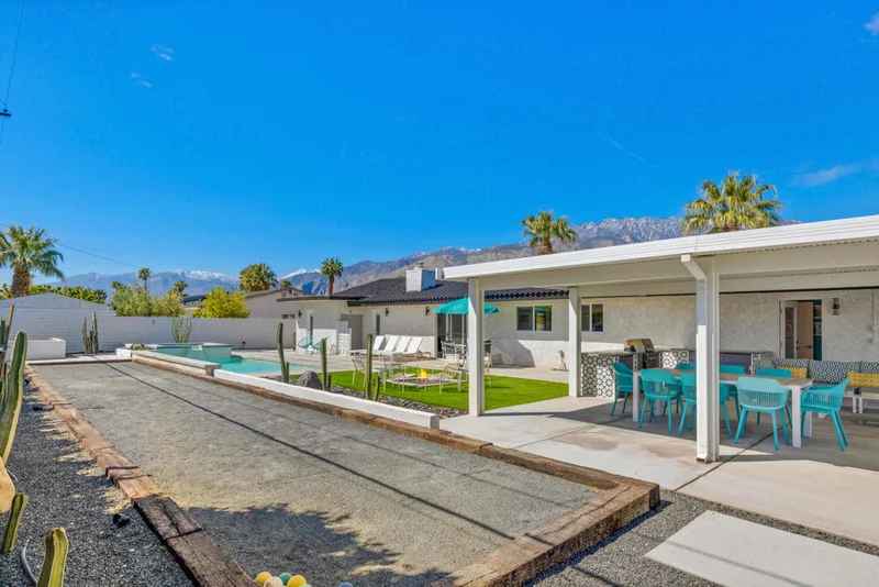 2972 Chuperosa, Palm Springs, CA 92262