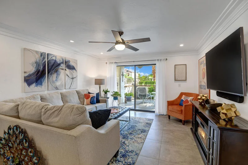 255 Avenida Granada #914, Palm Springs, CA 92264
