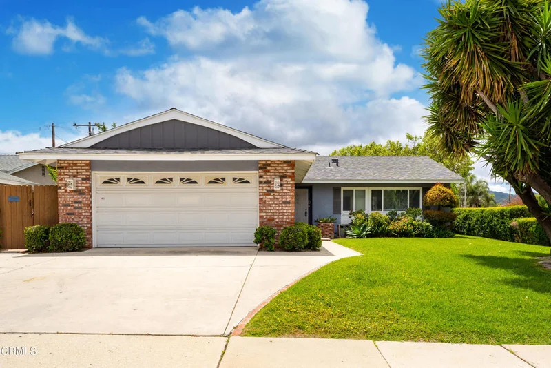 2706 Niles, Simi Valley, CA 93065