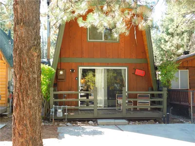 318 W Sherwood Boulevard photo 2
