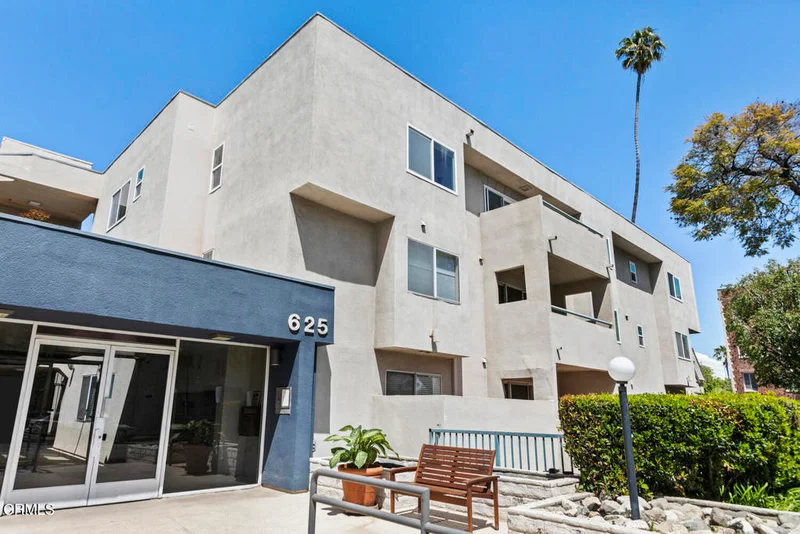 625 Del Mar #308, Pasadena, CA 91101