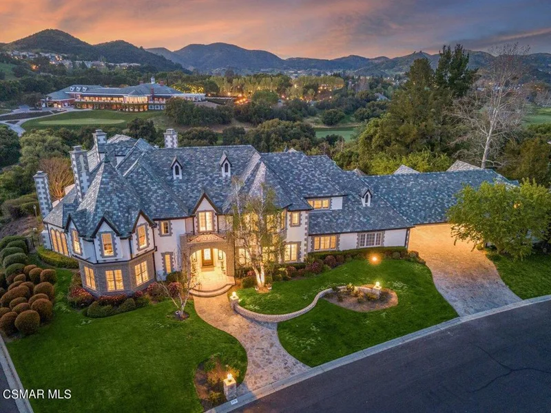 2731 Elderoak, Thousand Oaks, CA 91361