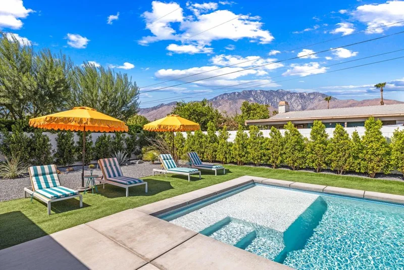 3001 Chuperosa, Palm Springs, CA 92262