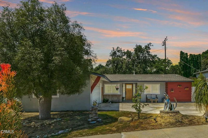 55 Pathelen, Oak View, CA 93022