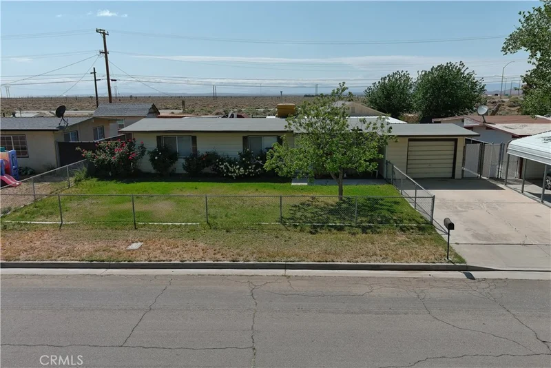 12401 Sierra View, Boron, CA 93516