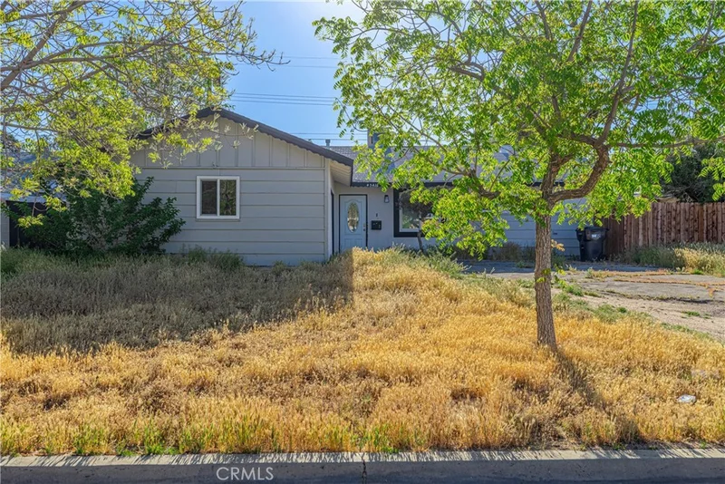 45416 Burgess, Lancaster, CA 93535