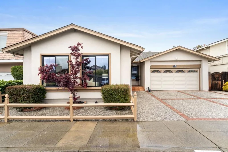 796 Ranger, Foster City, CA 94404