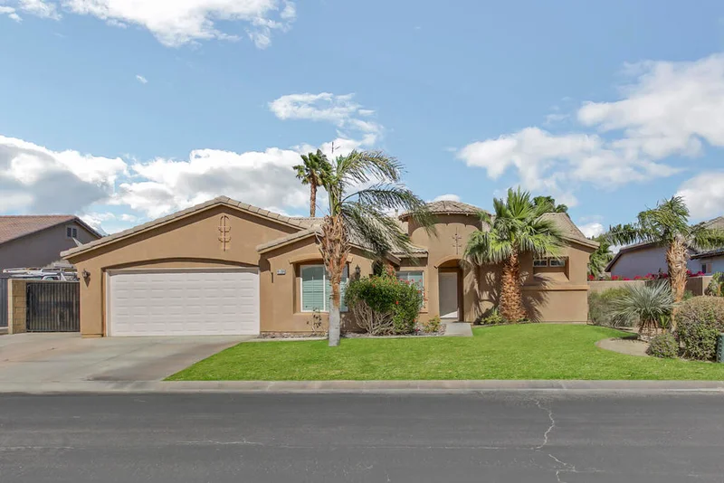 41284 Mackenzie, Indio, CA 92203