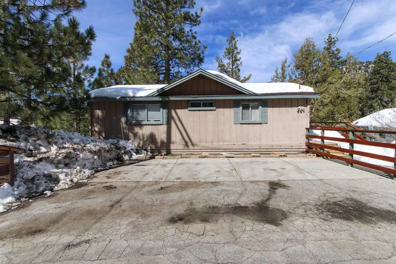 1051 Lookout Mountain, Big Bear, CA 92314