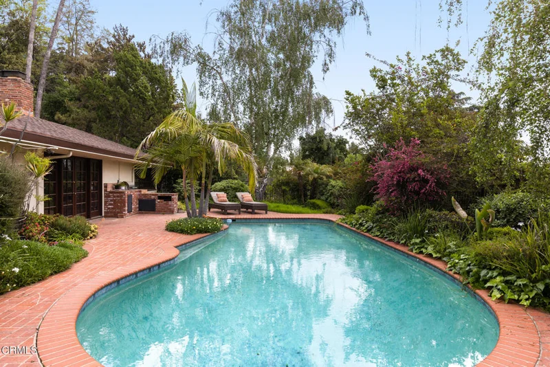 5156 Gould, La Canada Flintridge, CA 91011