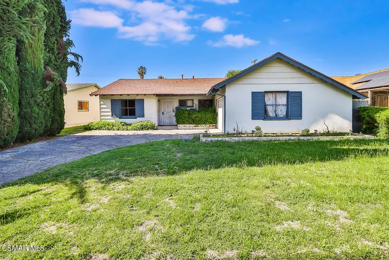 22661 Marlin, West Hills, CA 91307