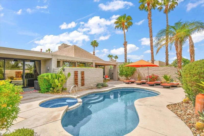 2984 Sundance, Palm Springs, CA 92262