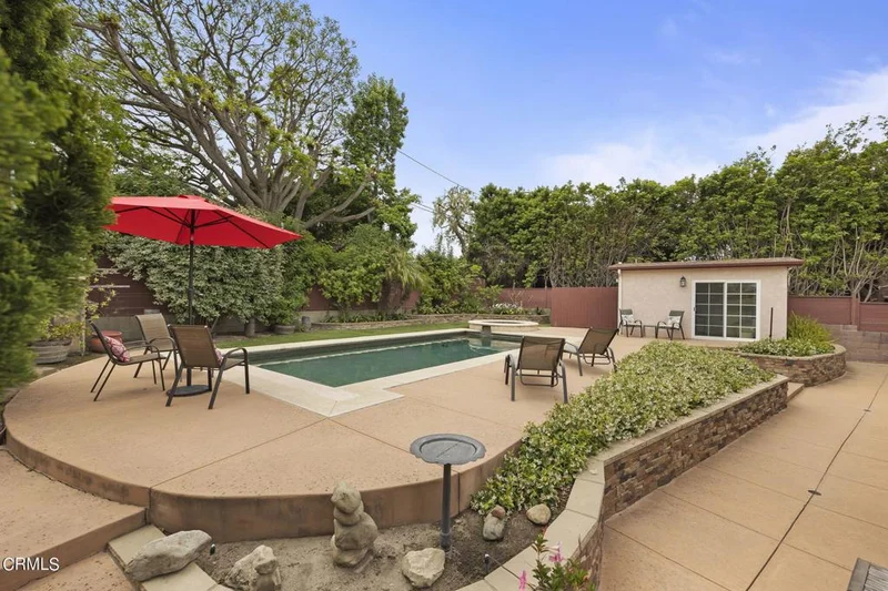 101 Grandview, Camarillo, CA 93010