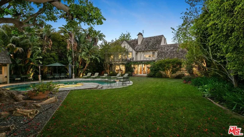 620 Crescent, Beverly Hills, CA 90210