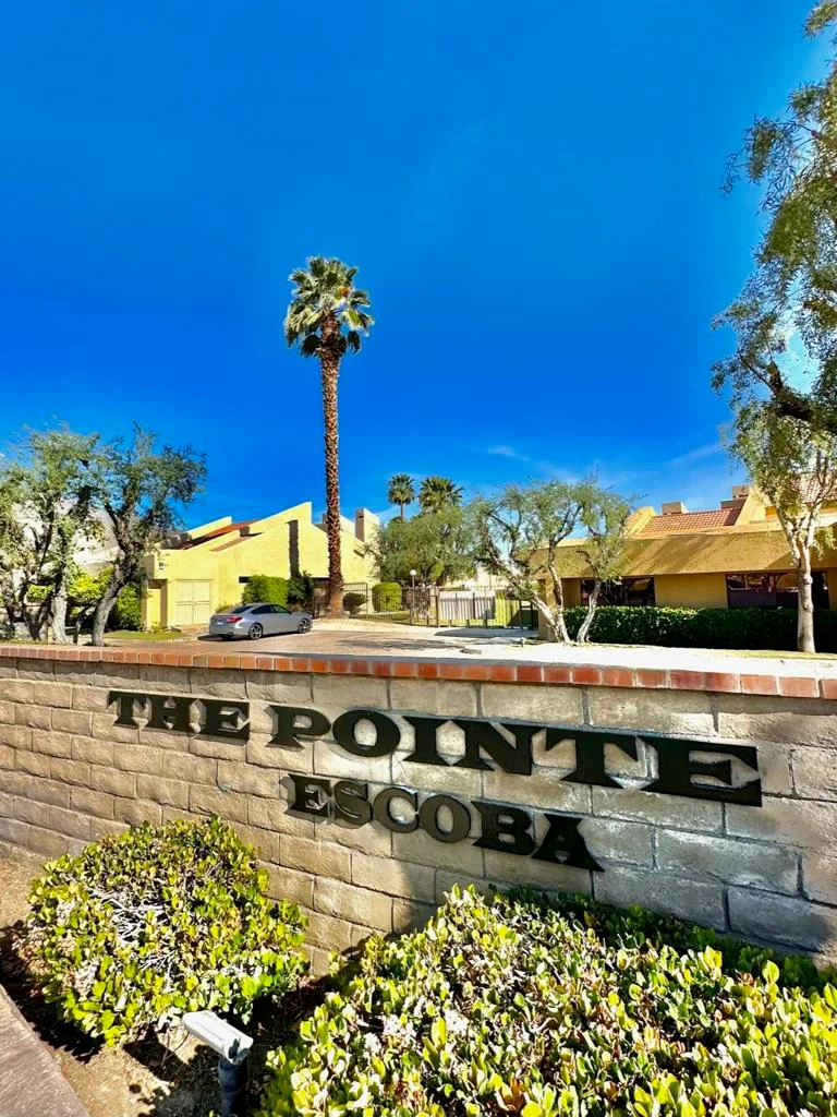 2985 Avery #E, Palm Springs, CA 92264